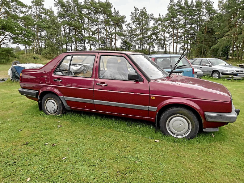 VW Jetta CL