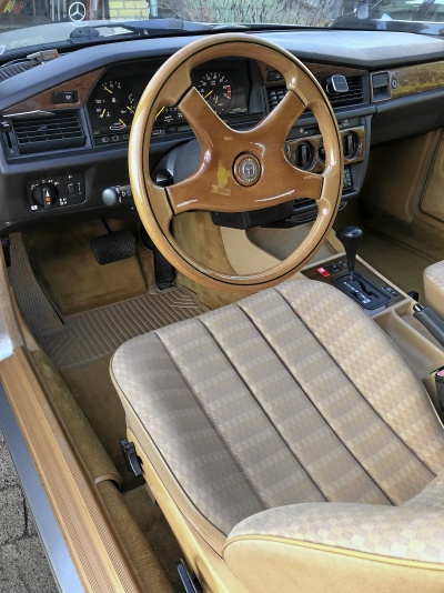 Mercedes 190E 2,3 1990 Automat.
