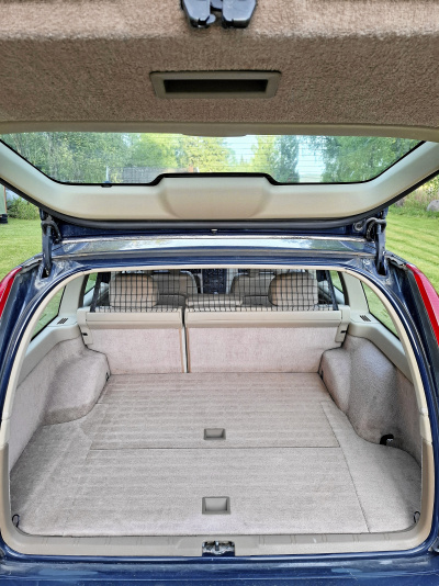 Volvo v70 2,5 SE