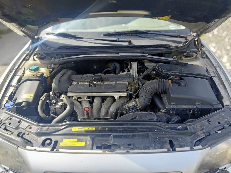 VOLVO S + V70