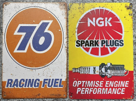 Retro Plåtskyltar