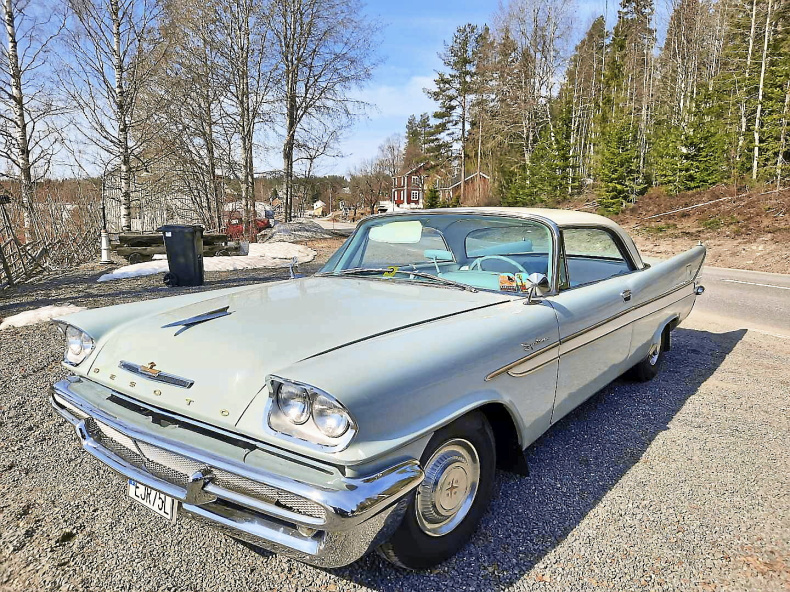 DeSoto Firedome Sportsman