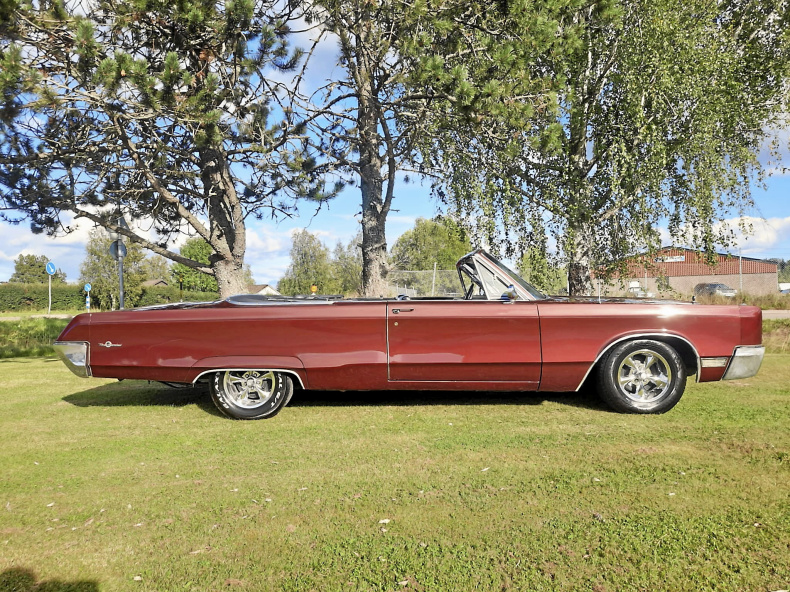 Chrysler Three Hundred Convertible