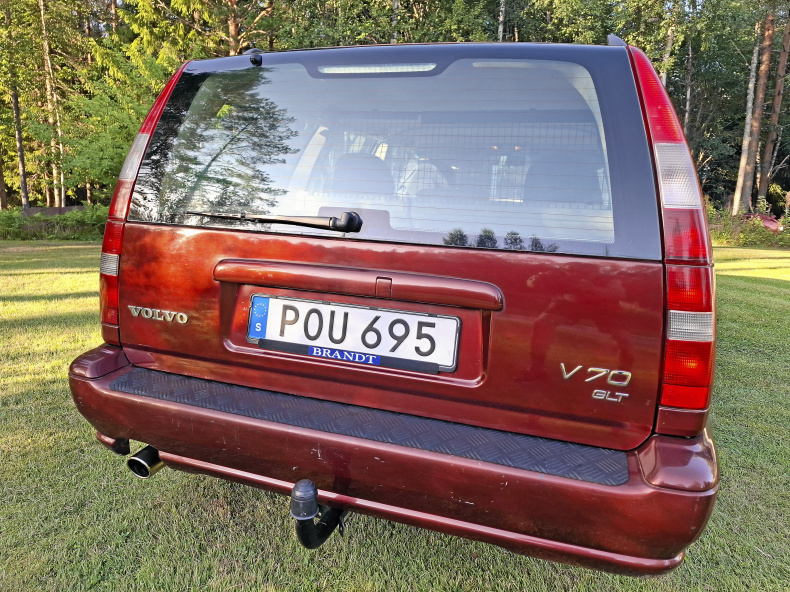 Volvo V70 GLT