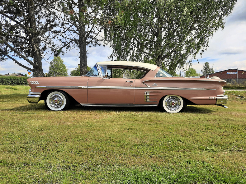 Chevrolet Impala Coupe
