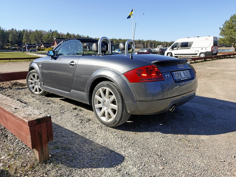 Audi TT Roadster