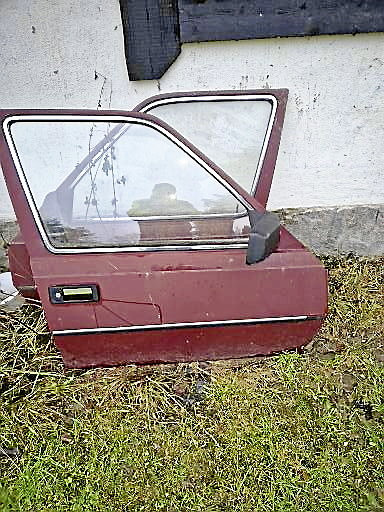 Dörrar till Volvo 360