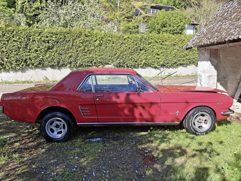 Ford Mustang