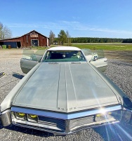 Buick Le Sabre Custom