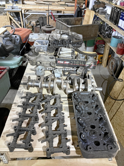 Motor, automatlåda, framvagnsdelar till De Soto 55