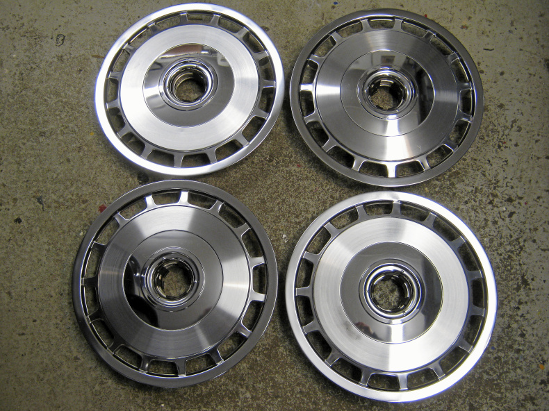 Hjulsidor Volvo  NOS.