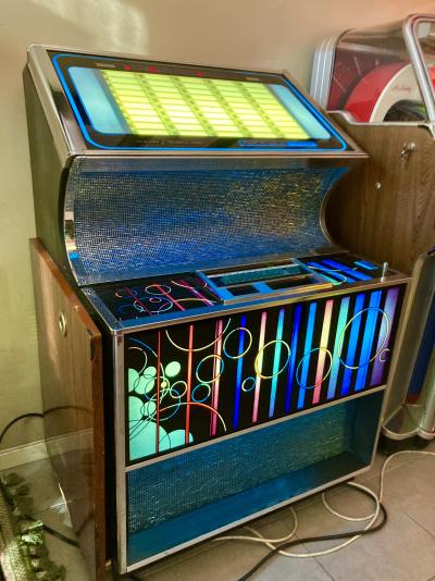 JUKEBOX - ROCK-OLA  70’s