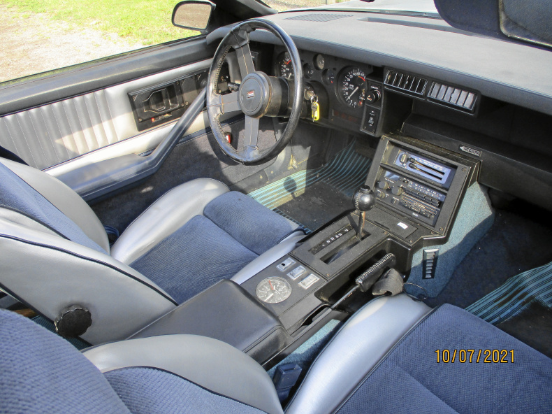 Camaro Z28 Pacecar