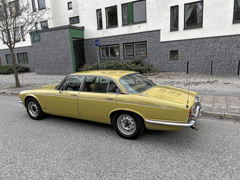 Jaguar XJ XK6 Serie II LWB Svensksåld Lågmil
