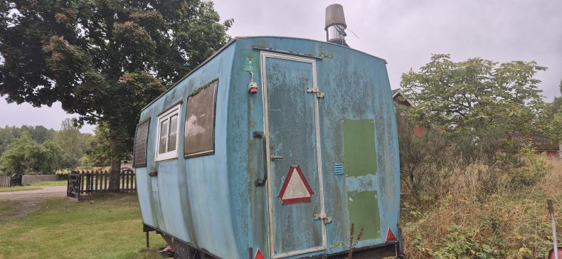 Bastuvagn, jaktkoja eller tinyhouse projekt.
