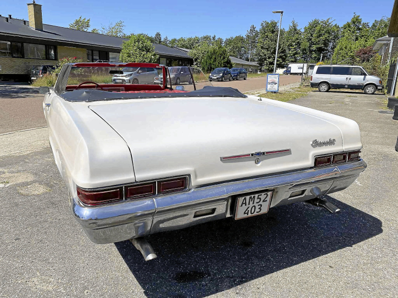 Chevrolet Impala 409" Cap