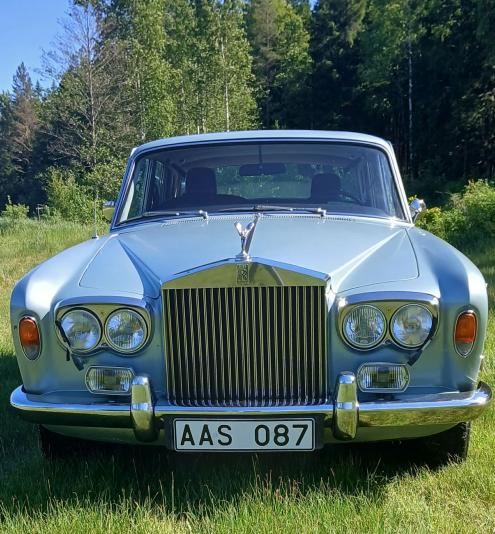 Rolls royce silver shadow