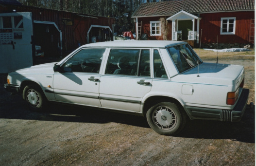 Volvo 744