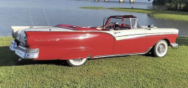 Ford Fairlane 500 Sunliner 