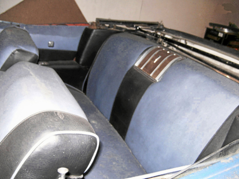 Pontiac Bonneville Cab