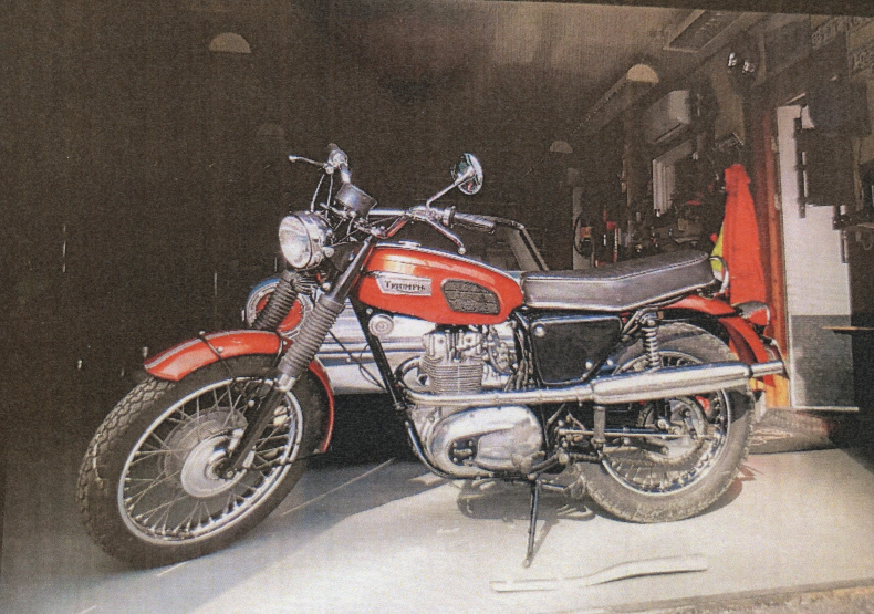 Triumph Trophy 250