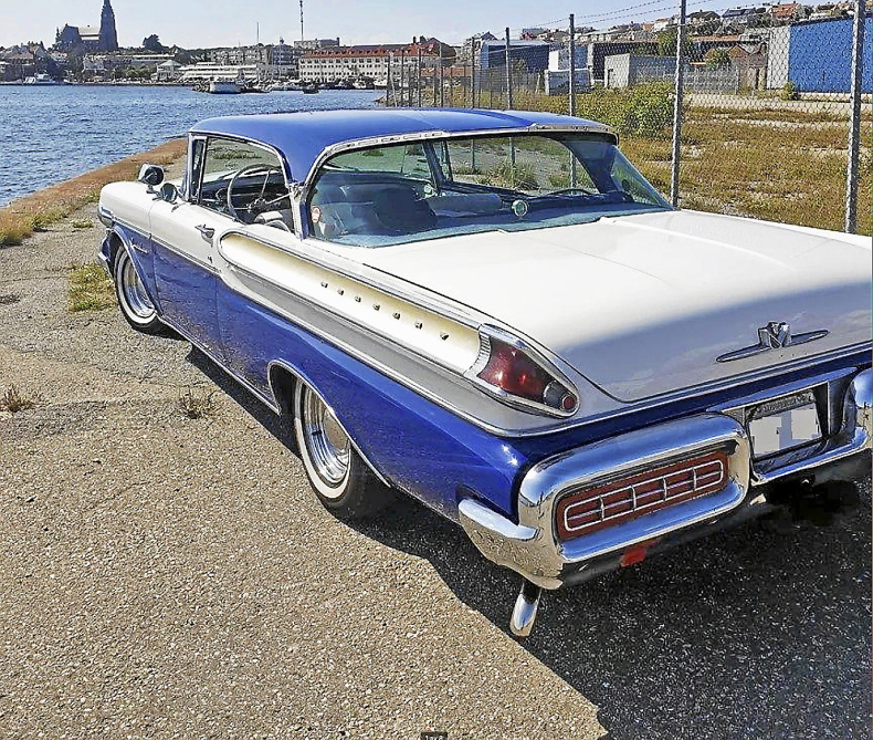 Mercury Montclair 2-dr. HT