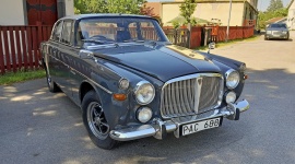Rover V8 coupe