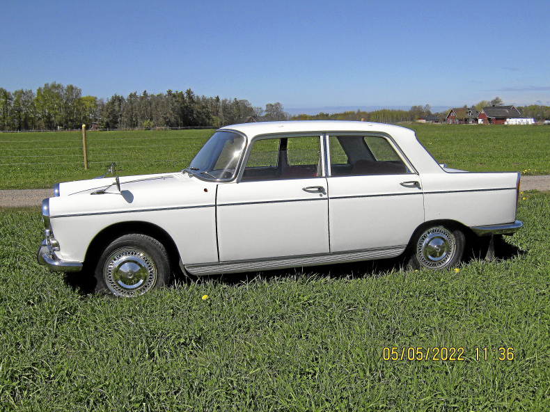 Peugeot 404