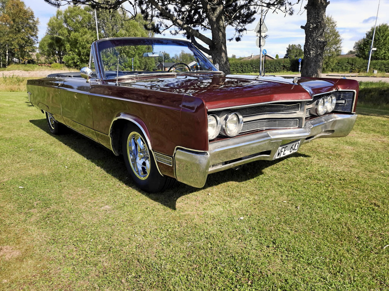 Chrysler Three Hundred Convertible