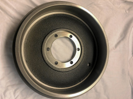Drivaxlar och bromstrummor till MGA