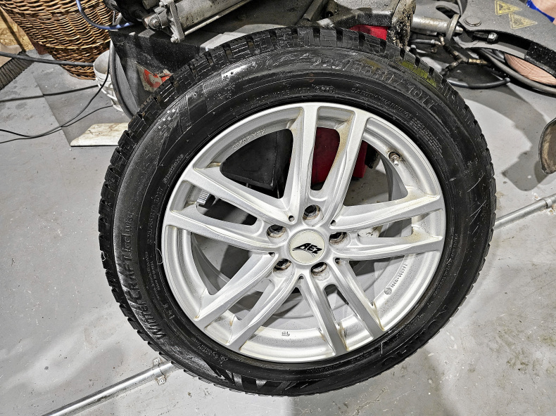 MERCEDES 17 TUM VINTERHJUL