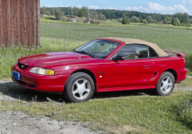 Ford Mustang cab