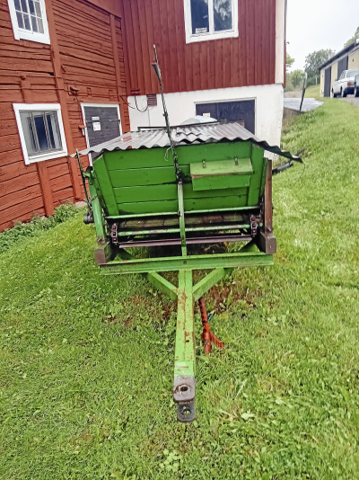 Gödselspridare Herkules 3