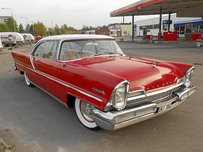 Lincoln Premiera 2-dr. HT