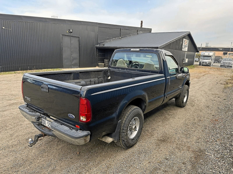 Ford F-250 Enkelhytt 7.3 V8 Power Stroke 4x4 XLT