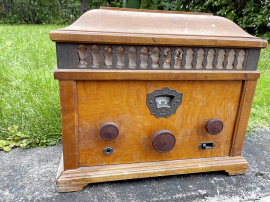 Antik rörradio