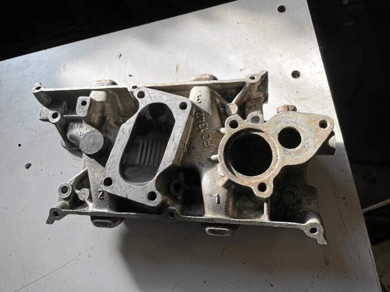 Weber 28/36 DCD23, 2-portsförgasare+ insug V4-motor