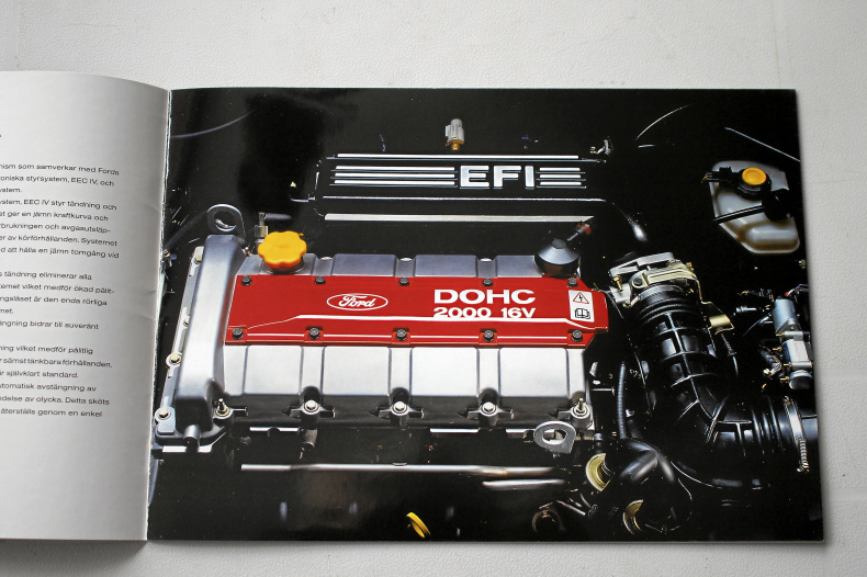 FORD ESCORT RS 2000  BROSCHYR 1992