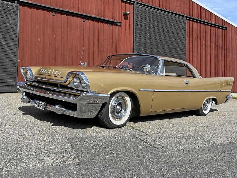 Chrysler Windsor Hardtop Custom