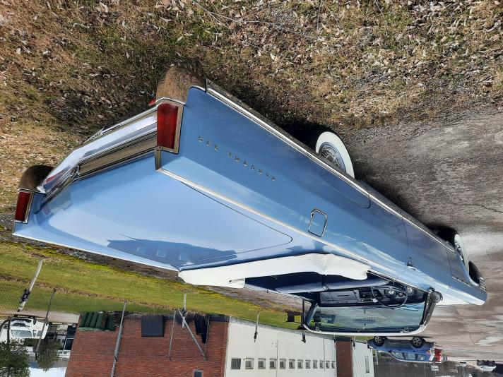 Buick Electra 225 Convertible - 1964