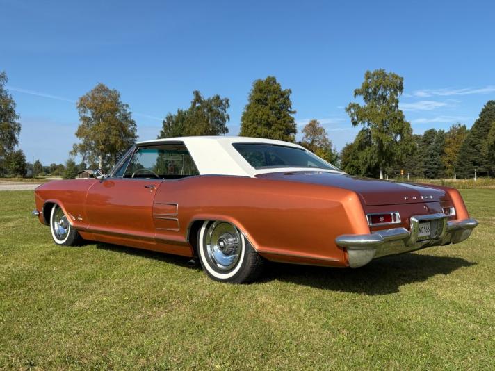 Buick Riviera