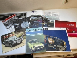 Bilbroschyrer Ford 60-tal