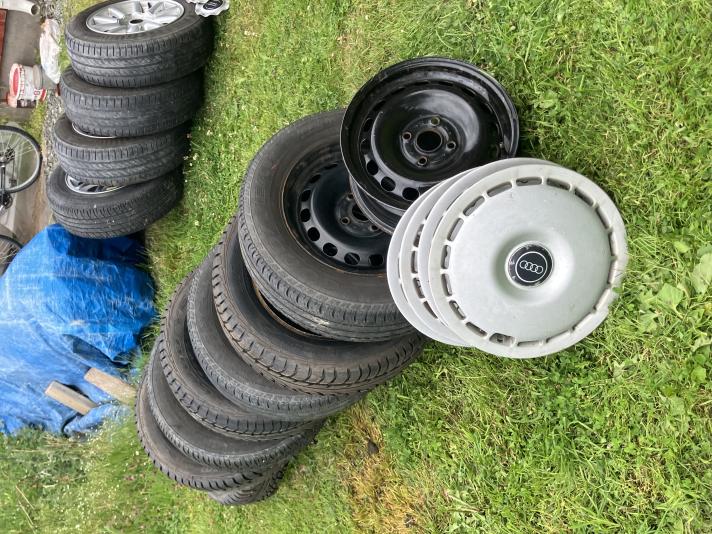 Däck till Audi 80