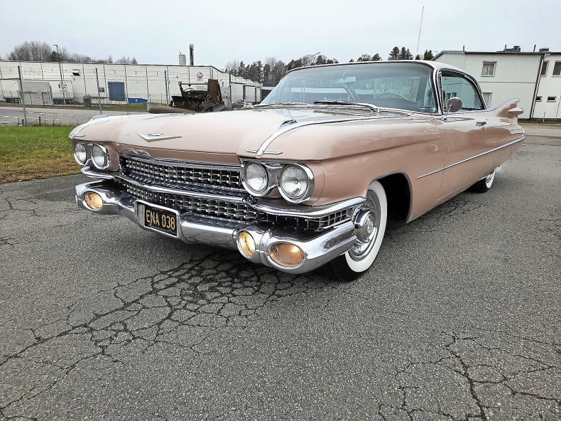 Cadillac Coupe De Ville