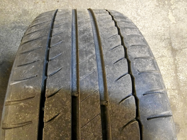BMW 16 TUM SOMMARHJUL