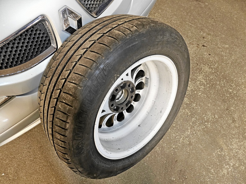 BMW 16 TUM SOMMARHJUL