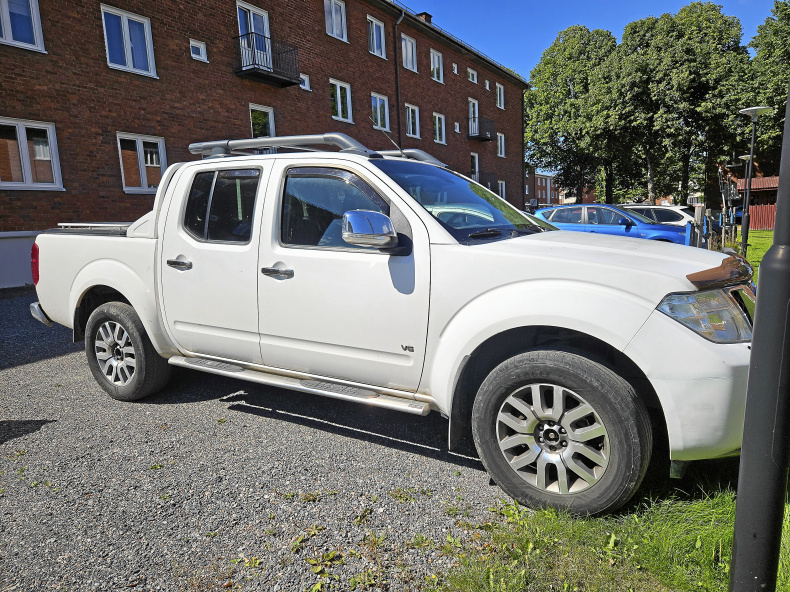 Nissan navara 3,0 dCi V6 2014