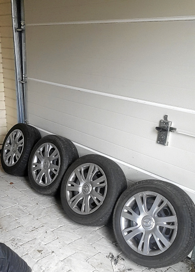 Sommardäck Toyo 185/55/R15 82V på fälg