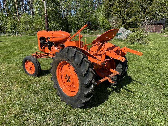 Allis Chalmers