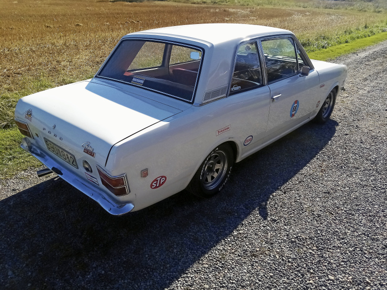 FORD CORTINA  1600 GT